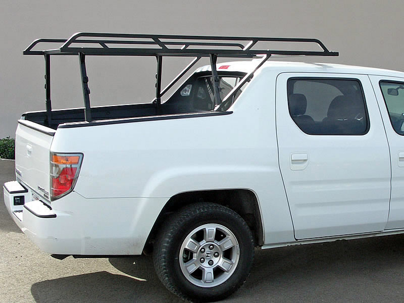 The Honda RidgeLine Rack 3 rack complements the design lines of the Ridgeline as it extends over the cab.