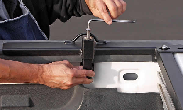 RACK INSTALLS EASILY WITHOUT DRILLING