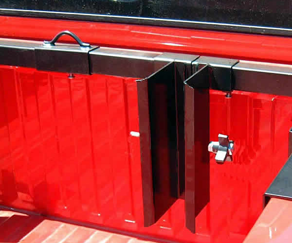 GRIP CHOCK MOUNTED ON MOTORCYCLE RACK