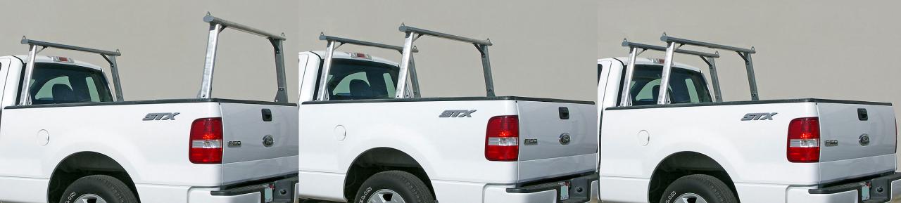 PLACE CROSSBAR ON FEET. INSERT SCREW CONNECTING FOOT TO CROSSBAR.